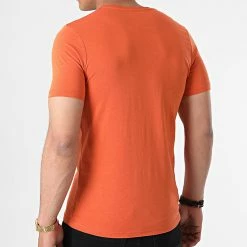 Tout neuf 💯 Tee 👕 Shirt Col V TV-350 Orange de Armita 🛒 7 Tout neuf 💯 Tee 👕 Shirt Col V TV-350 Orange de Armita 🛒 -Armita Soldes 2022 armita 265216 TV 350 CANELLE 20210510T145157 04