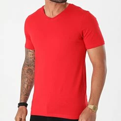 Le moins cher ✨ Tee 👕 Shirt Col V TV-350 Rouge de Armita ✨