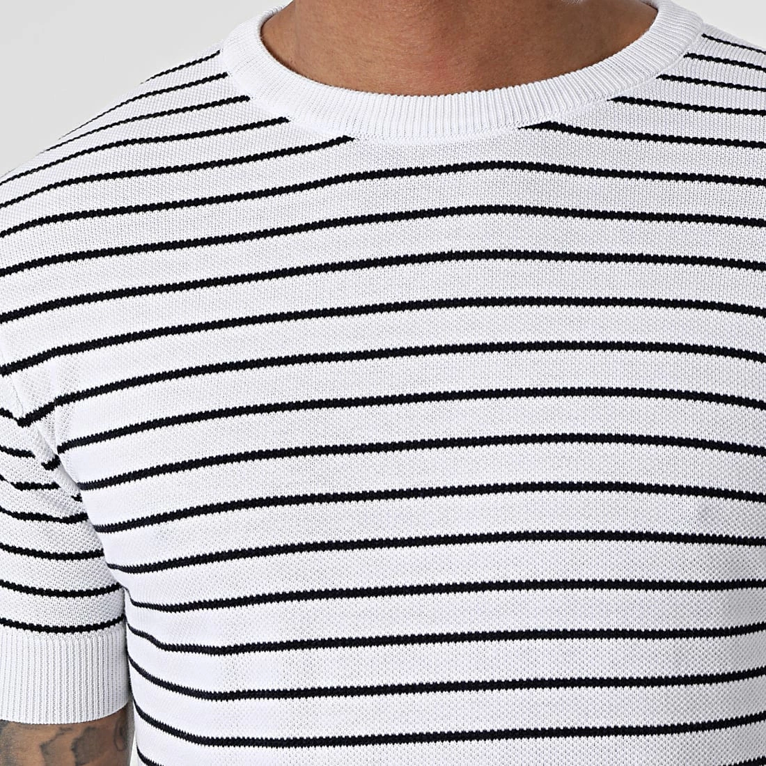 Offres 💯 Tee 👚 Shirt A Rayures AVP-156 Blanc de Armita 🎉 2 Offres 💯 Tee 👚 Shirt A Rayures AVP-156 Blanc de Armita 🎉 – Image 2