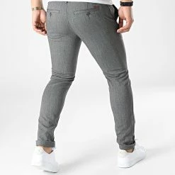 Offres ❤️ Pantalon Chino S7097 Gris Anthracite Chiné de Armita 🎉 -Armita Soldes 2022 armita 305114 J S7097 3 BLACK 20220223T134030 04