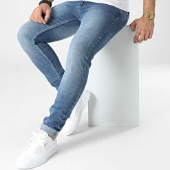 Budget 🔥 Jean Slim 1737 Oxford Bleu Denim de Armita 🔥 -Armita Soldes 2022 armita 305170 1737 OXFORD RONDON LT BLUE 20220223T141309 03