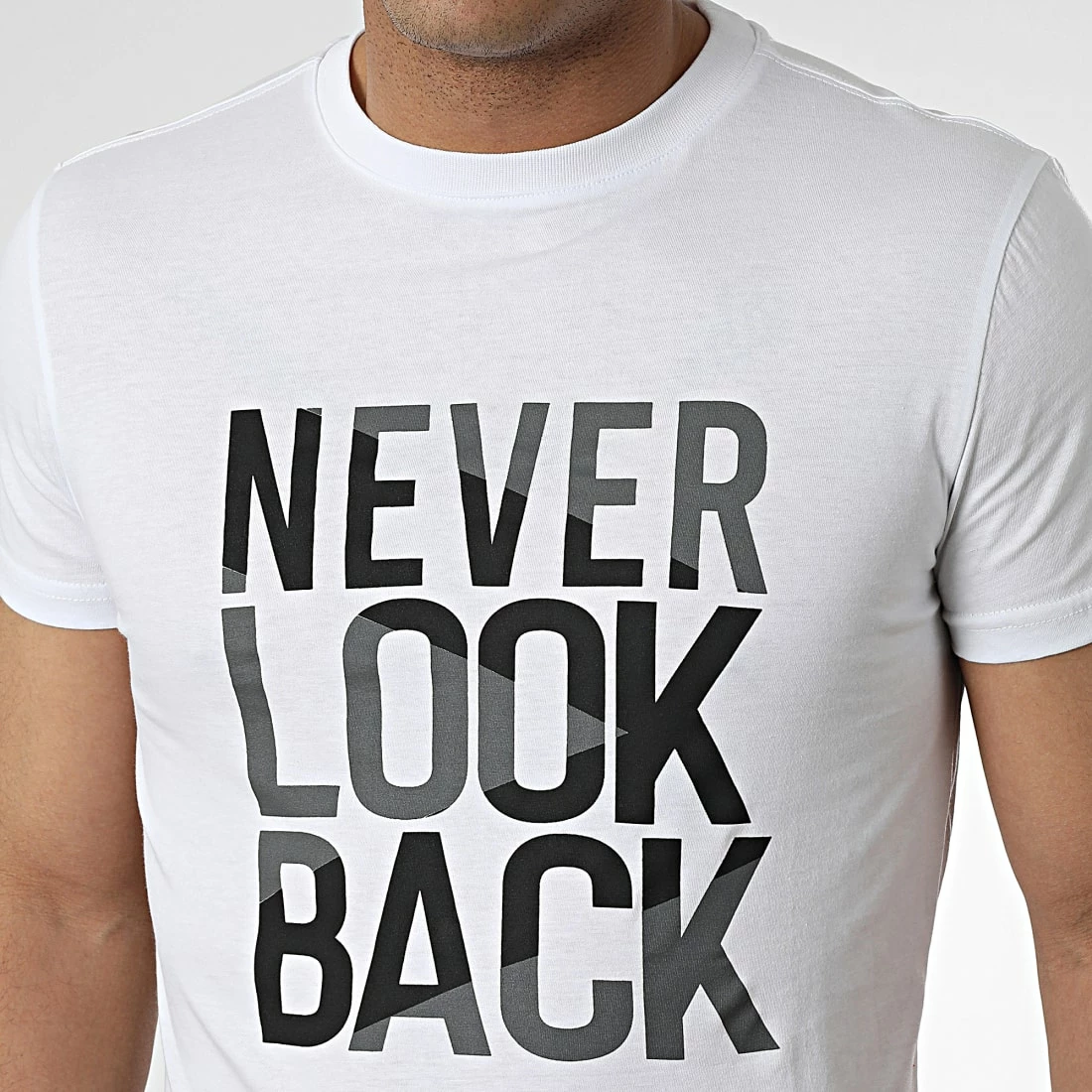 Le moins cher 🎉 Tee 👕 Shirt TSF6002 Blanc de Armita 🔔 2 Le moins cher 🎉 Tee 👕 Shirt TSF6002 Blanc de Armita 🔔 – Image 2