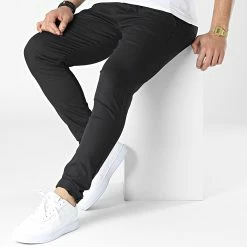 Meilleure affaire ❤️ Pantalon Slim JS-7163 Noir de Armita 🥰 -Armita Soldes 2022 armita 311714 JS 7163 BLACK 20220328T161119 03