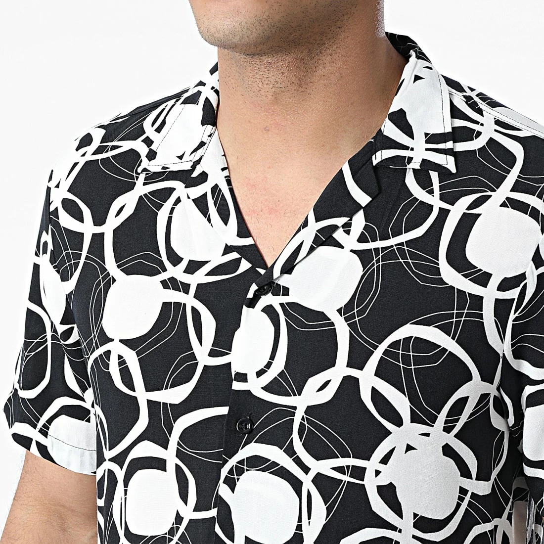 De gros 🔔 Chemise A Manches Courtes CH-5189 Noir Blanc de Armita 🤩 2 De gros 🔔 Chemise A Manches Courtes CH-5189 Noir Blanc de Armita 🤩 – Image 2