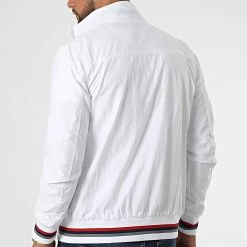 Remise 🛒 Coupe-Vent 3420 Blanc de Armita 🔔 -Armita Soldes 2022 armita 328950 3420 WHITE 1 20220725T160244 04