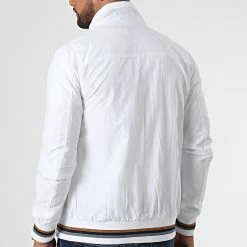 Promo 🛒 Coupe-Vent 3420 Blanc de Armita 🛒 -Armita Soldes 2022 armita 328952 3420 WHITE 20220725T160205 04