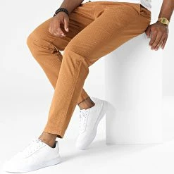 Remise 🛒 Pantalon Chino Slim PAK-442 Camel de Armita ⌛ -Armita Soldes 2022 armita 329058 PAK 442 CAMEL 20220726T154255 03