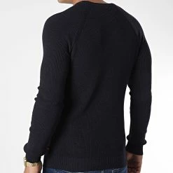 Bon marché 😀 Pull AVP-173 Bleu Marine de Armita 🛒 -Armita Soldes 2022 armita 338533 AVP 173 NAVY 20220921T160835 04