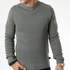 De gros ⌛ Pull AVP-183 Vert Kaki de Armita 👏 -Armita Soldes 2022 armita 338570 AVP 183 KHAKI 20220920T161632 03