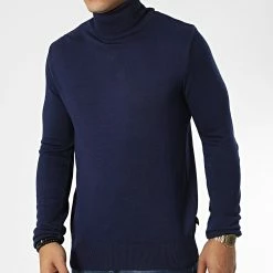 Budget 👏 Pull Col Roulé AVR-176 Bleu Marine de Armita 🛒