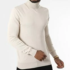 Meilleur prix 👏 Pull Col Roulé AVR-176 Beige de Armita 💯 -Armita Soldes 2022 armita 340598 AVR 176 TOUPE 20220929T160912 03