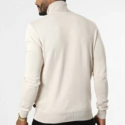 Meilleur prix 👏 Pull Col Roulé AVR-176 Beige de Armita 💯 -Armita Soldes 2022 armita 340598 AVR 176 TOUPE 20220929T160913 04